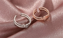 Load image into Gallery viewer, Dainty Cubic Zirconia Ring