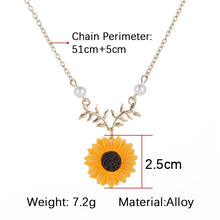Load image into Gallery viewer, Sunflower Pearl Leaf Pendant Necklace

